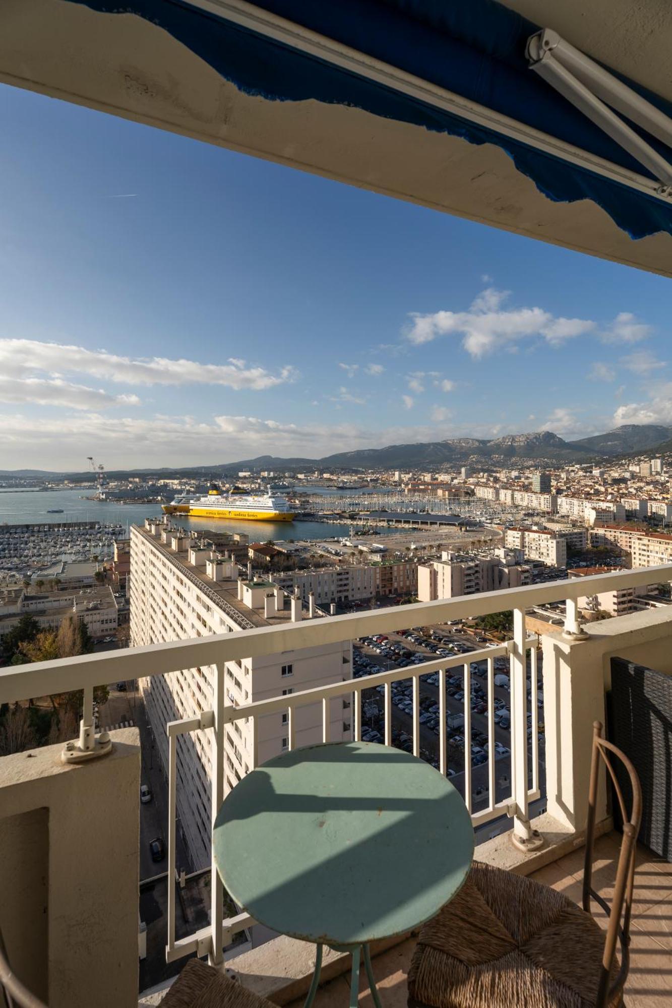 Vue Panoramique, Grand Appartement 2 Chambres A Toulon Bagian luar foto